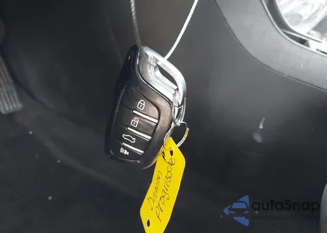 2018 Jeep Cherokee Latitude Plus Fwd из США, поврежденный, VIN 1C4PJLLB4JD512056